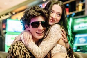 Anora Movie Explained in Hindi